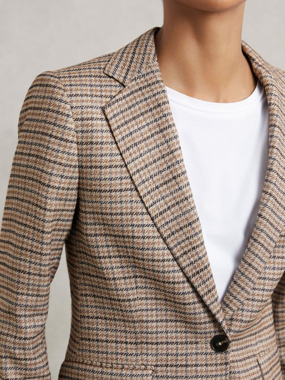 Jacket in Neutral Check Women | Reiss