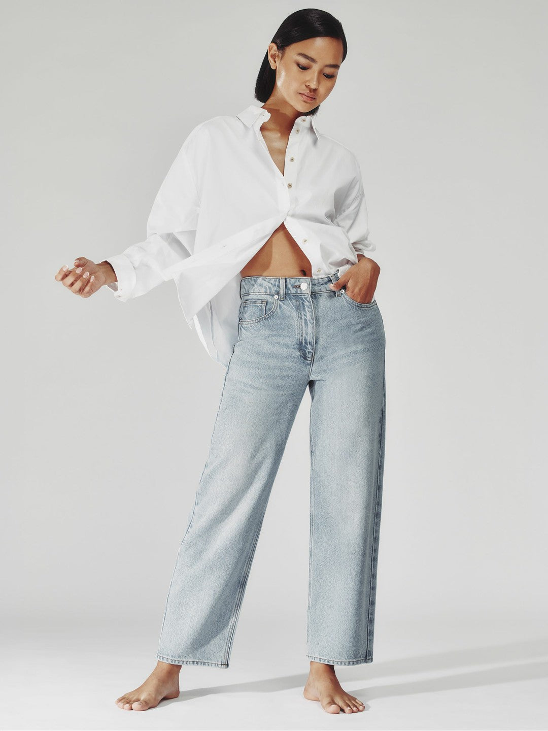 Petite Mid-Rise Straight-Leg Jeans in Pale Blue Women | Reiss
