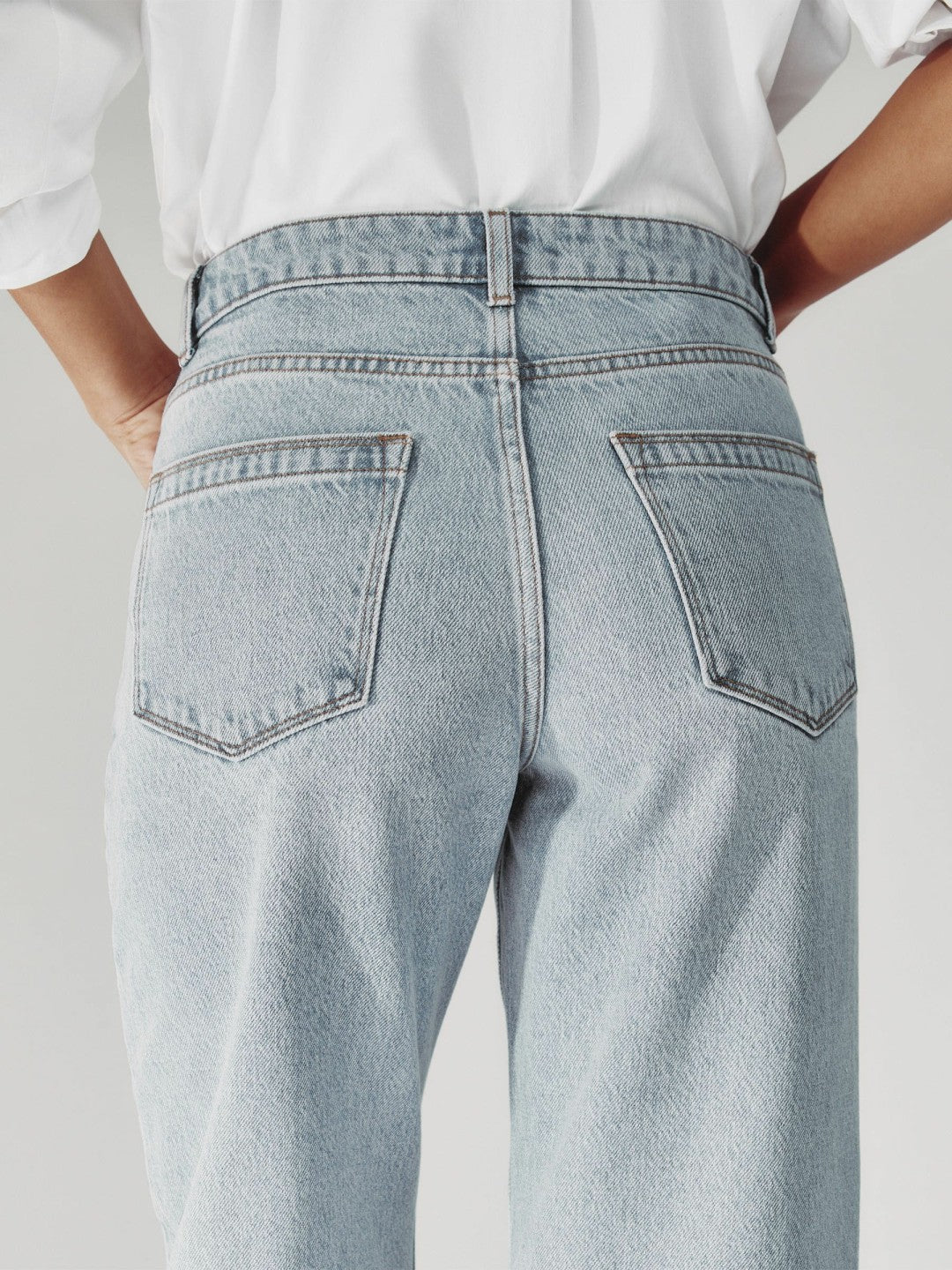 Petite Mid-Rise Straight-Leg Jeans in Pale Blue Women | Reiss