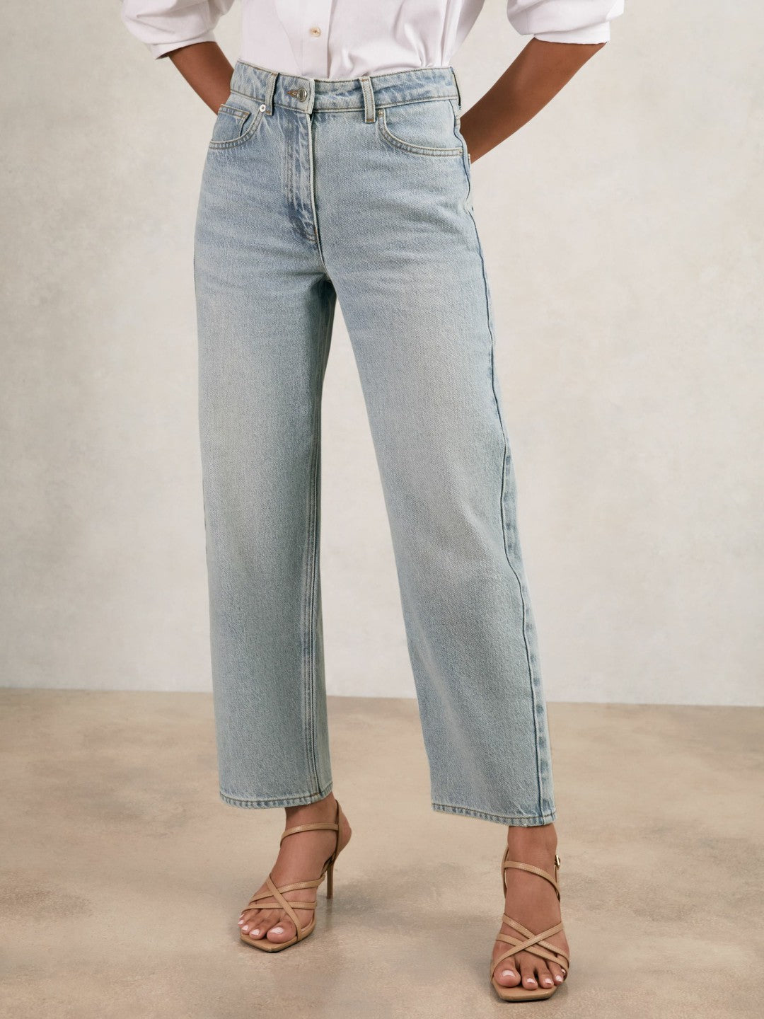 Petite Mid-Rise Straight-Leg Jeans in Pale Blue Women | Reiss
