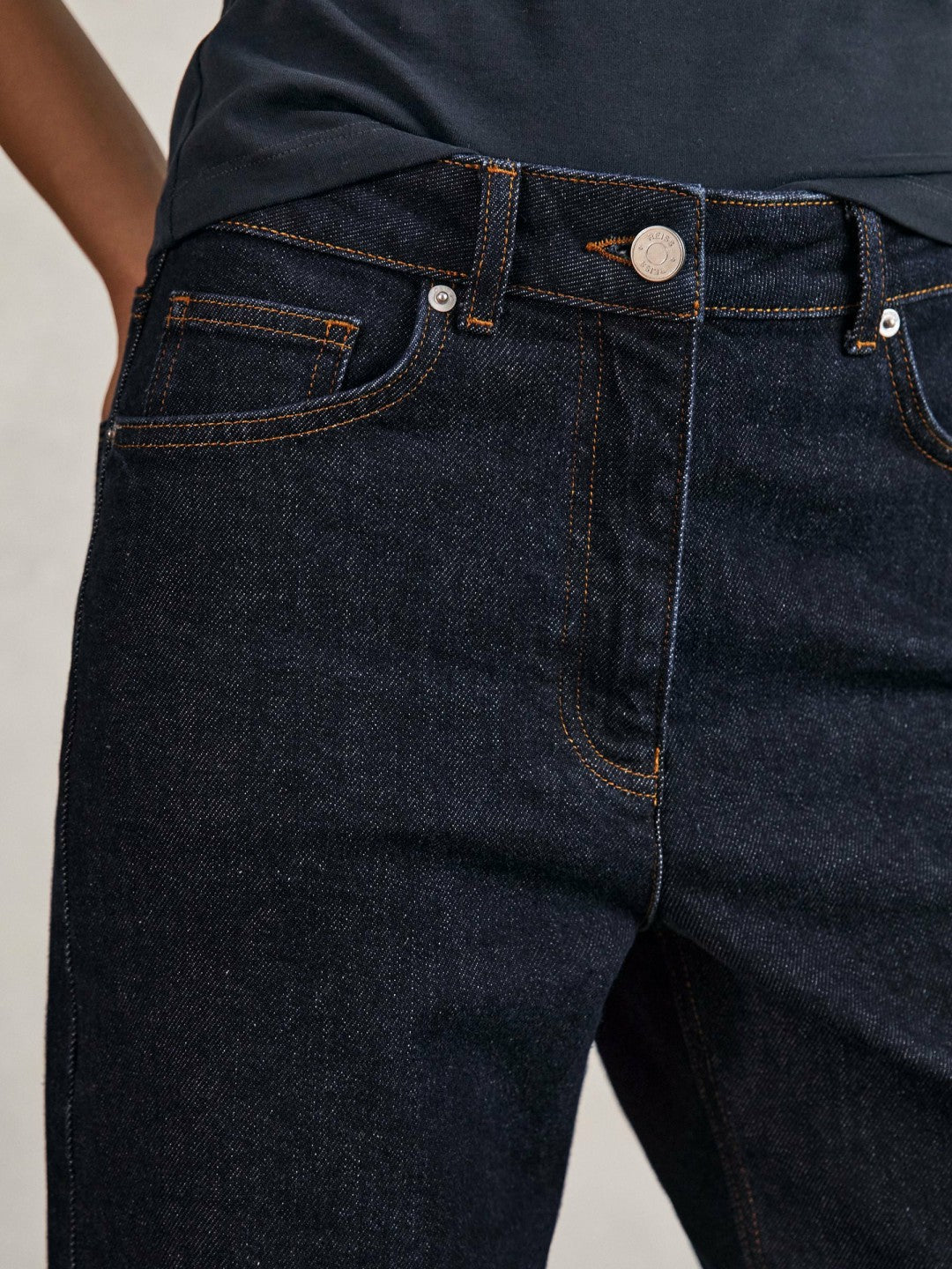 Petite Mid-Rise Straight-Leg Jeans in Dark Blue Women | Reiss