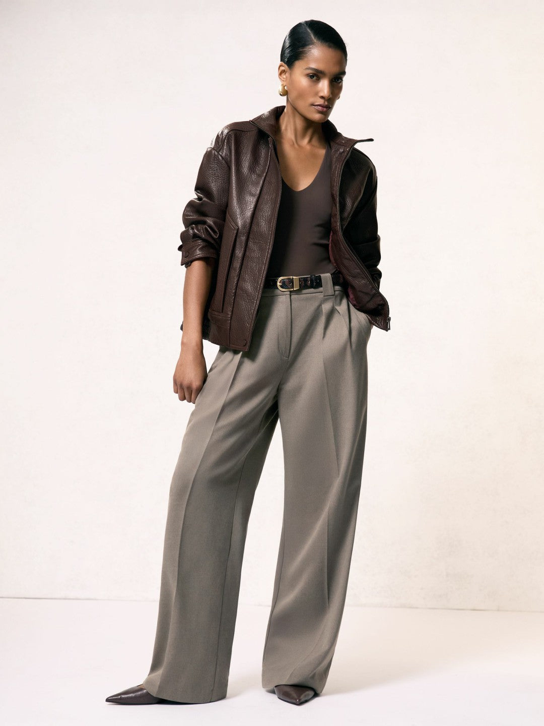 Oversize Grained-Leather Bomber Jacket in Burgundy Women | Reiss