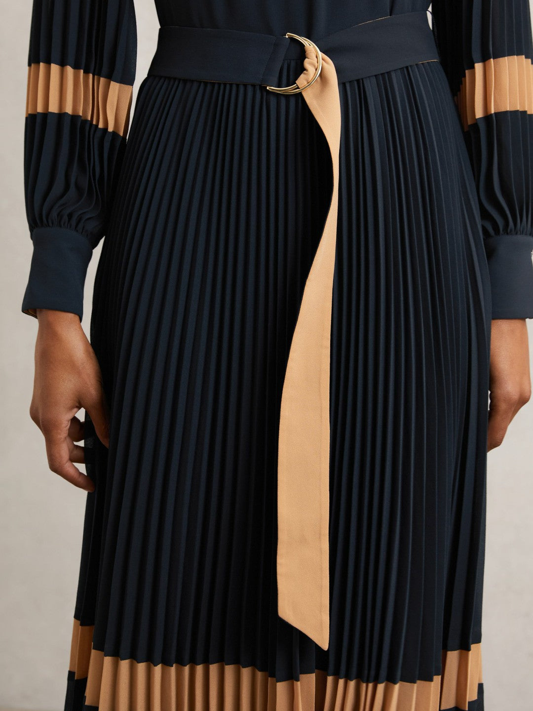 Colour-Block Pleated Midi Dress in Navy/Camel Women | Reiss